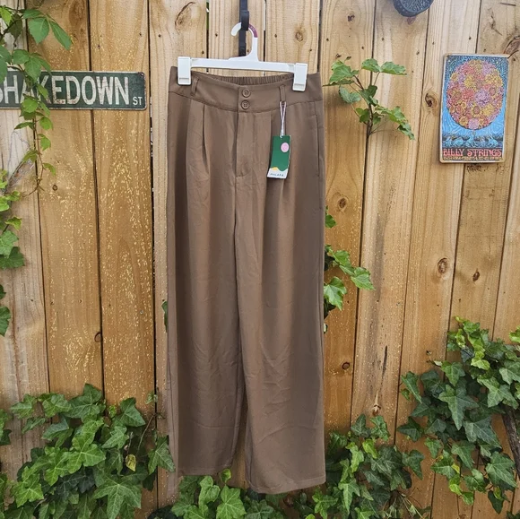 Halara Workwear Pants In Mushroom Color NWT - Picture 5 of 5